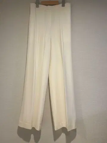 [ 미사용 새상품! ] Theory 화이트 와이드 팬츠 사이즈 P(S)