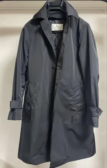 유니버설 랭귀지 universal language 스텐카라 코트 M