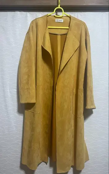 un dix cors 크루아지엘 스웨이드 느낌 롱 코트 카멜 계열