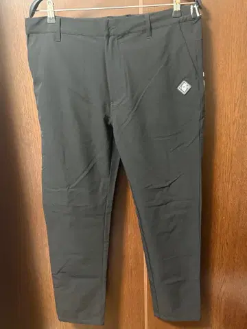 LIB V12 블랙 팬츠