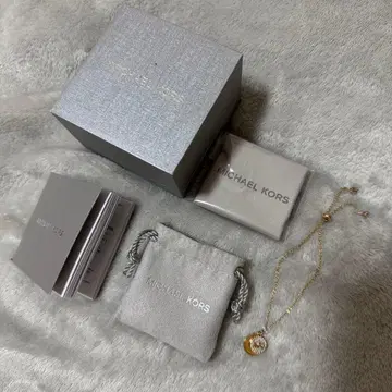 MICHAEL KORS 팔찌 골드