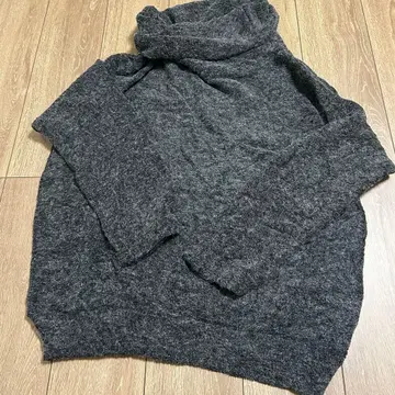 JEANASIS 부클레 오프숄더 풀오버