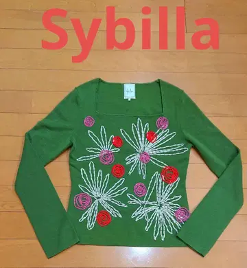 시빌라 꽃무늬 자수 니트 L