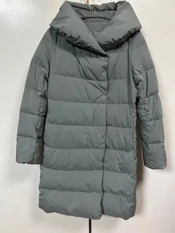 띠어리 그레이 후드 부착 롱 다운 자켓