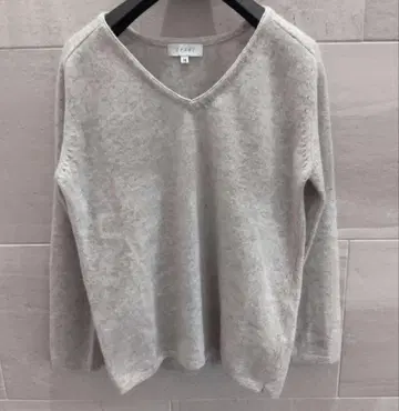 SgAAL V넥 니트 캐시미어 100% M 사이즈 베이지