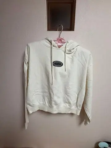 엑스걸 후드 부착 후드티 숏 기장 화이트