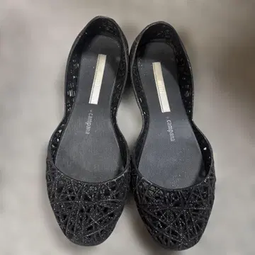 Melissa +Campana 블랙 플랫슈즈