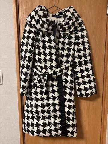 엠즈 그레이시 코트