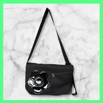 마리콴트 숄더백 MARY QUANT 블랙