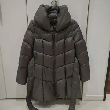 INDIVI 다크 브라운 다운 벨트 다운 95% 사이즈 36