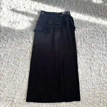 MERCURYDUO 머큐리 듀오 페플럼 벨트 슬릿 스커트