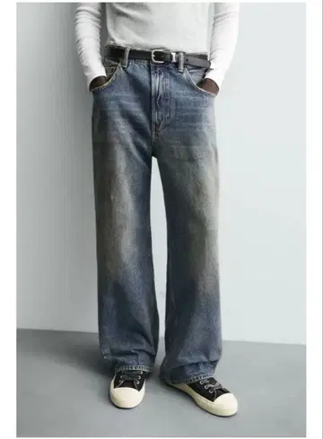 빈티지 가공 배기 핏 청바지