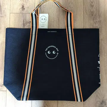 [ 새상품 ] 안야 힌드마치 x TASTE 콜라보 에코백 네이비