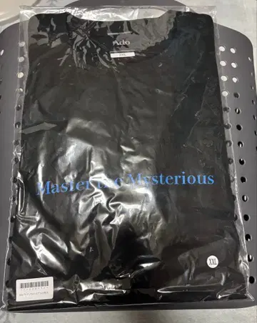 [ 레어 ] Ado 패셔너블 [ 마즈 ] T셔츠-o ( 블랙 )