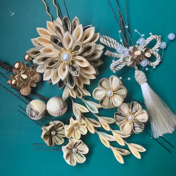 츠마미자이쿠 머리 장식 대 성인식