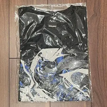 미개봉 새상품 Ado 패셔너블 [신키로] T셔츠 블랙 굿즈