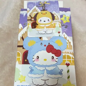 미니소 산리오 랜덤 윈터 케이프 키링 포차코