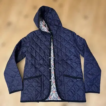 퍼플 퀼팅 자켓 후드 부착