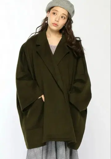 지나시스 아우터