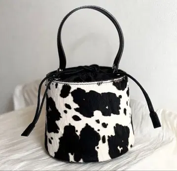 andrea cardone 송치 소가죽 애니멀 무늬 버킷형 라운드 백