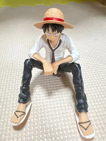 몽키 D 루피 피규어