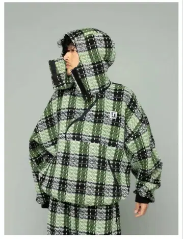 이로지카케 아우터