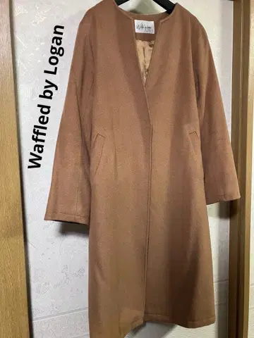 Waffled by Logan 노카라 롱 코트 브라운 카멜