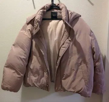 스윙글 볼륨 숏 다운 코트 핑크 M 즉시 구매 가능