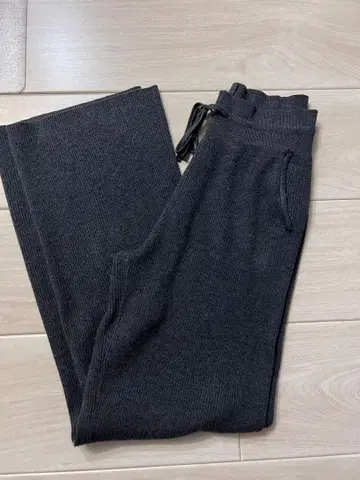 UNIQLO 워셔블 니트 팬츠