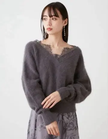 snidel 퍼라이크 카라 레이스 풀오버