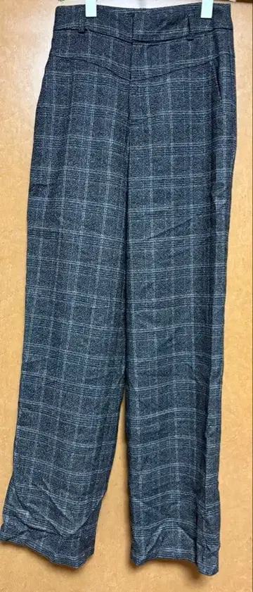 EMODA 체크 무늬 와이드 팬츠 M 사이즈