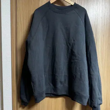 [ 미사용 새상품 ] 프릭스스토어 맨투맨 트레이닝복 빅 실루엣