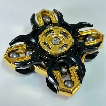 음차 내장 핸드 스피너 EDC 피젯 토이