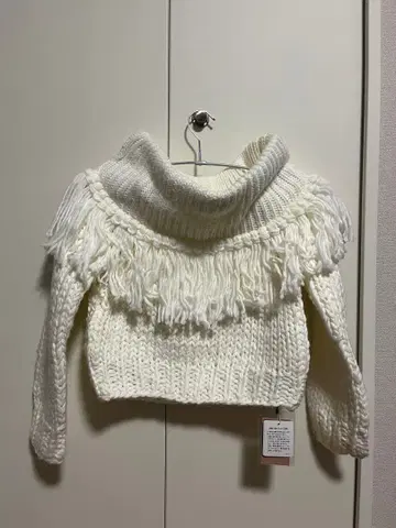 eimy 이스토아르 화이트 니트