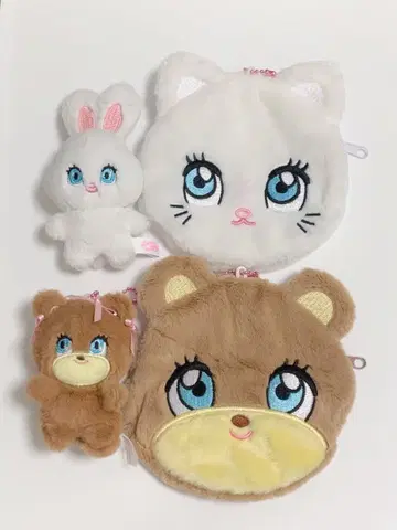 foxy illustrations 페이스 파우치와 마스코트 키링