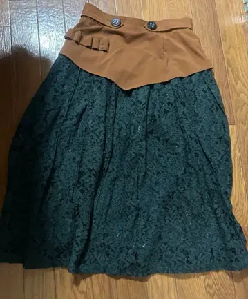 PAMEO POSE 레이스 도킹 스커트