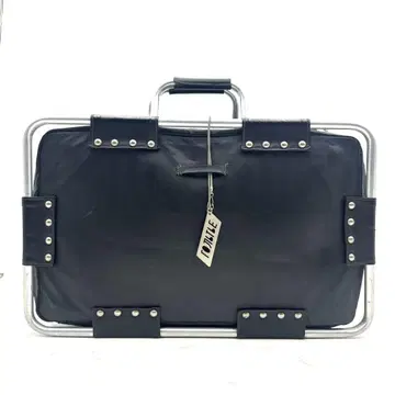 장 폴 고티에 파이프 프레임 닥터 백 블랙 가죽 아카이브