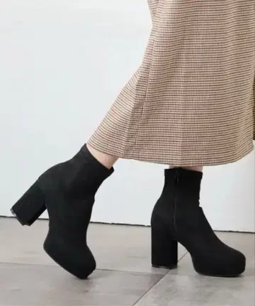 [ 미사용 새상품 택 포함 ] attagirl 숏부츠