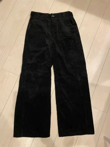 GU 코듀로이 팬츠