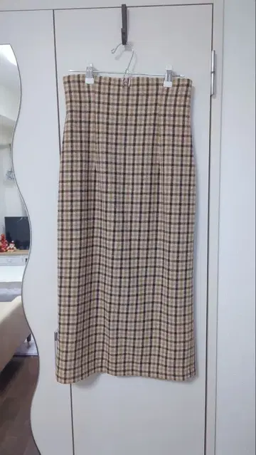 LILLIAN CARAT 체크 무늬 타이트 스커트 사이즈 2