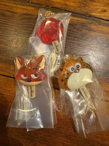 주토피아 아이스캔디 참 3개 가챠