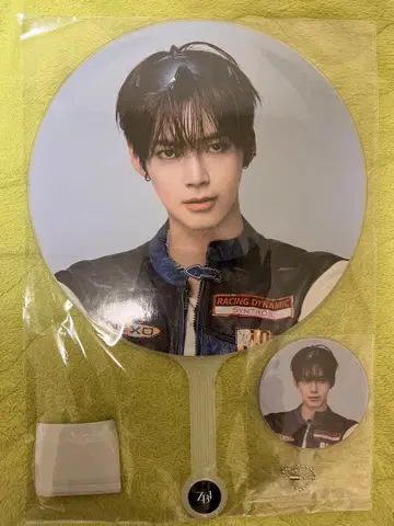 ZEROBASEONE 제베원 성한빈 부채