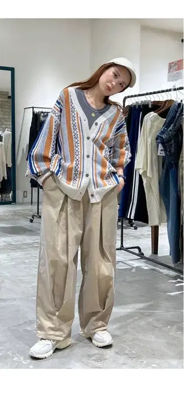 니코앤드 타마무시 트윌 플리츠 팬츠