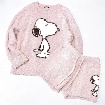 새상품급 gelatopique PEANUTS 스누피 룸웨어 세트
