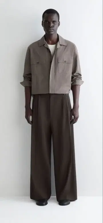 COS 플리츠 울 와이드 레그 팬츠 브라운 50