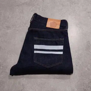 모모타로 진즈 출진 슬림 테이퍼트 데님 다크 네이비 셀비지 W34