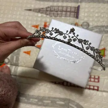 LoveTiara 실버 티아라