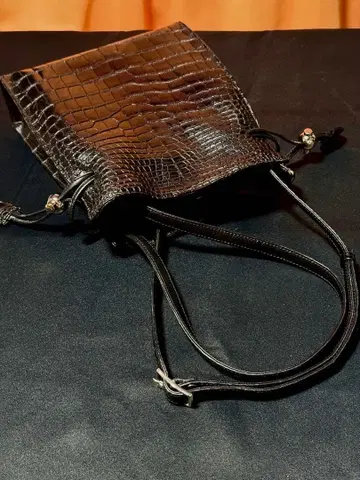 크로커다일 숄더형 복조리 백 [ 천연 가죽 ]