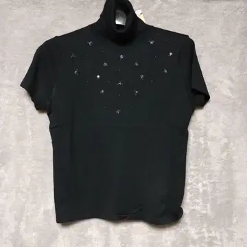 ANNEKLEIN 블랙 비즈 장식 터틀넥 니트 L 사이즈