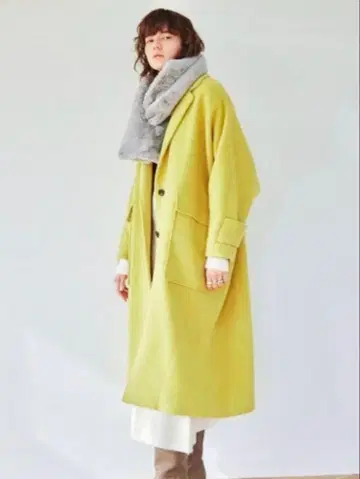 emmi 리사이클 울 롱 코트